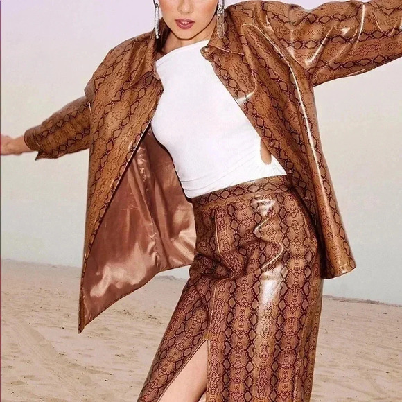 Nasty Gal - Picture 3 of 4